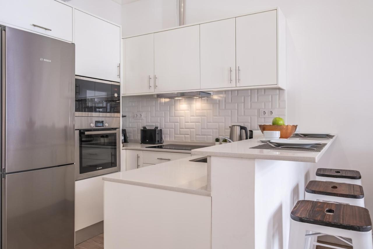 Cayres Suites Surdo Фуншал Екстериор снимка