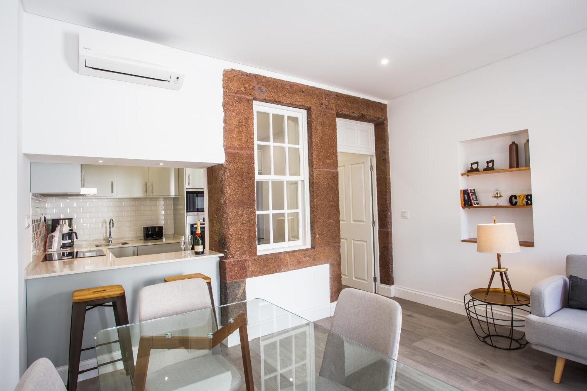 Cayres Suites Surdo Фуншал Екстериор снимка