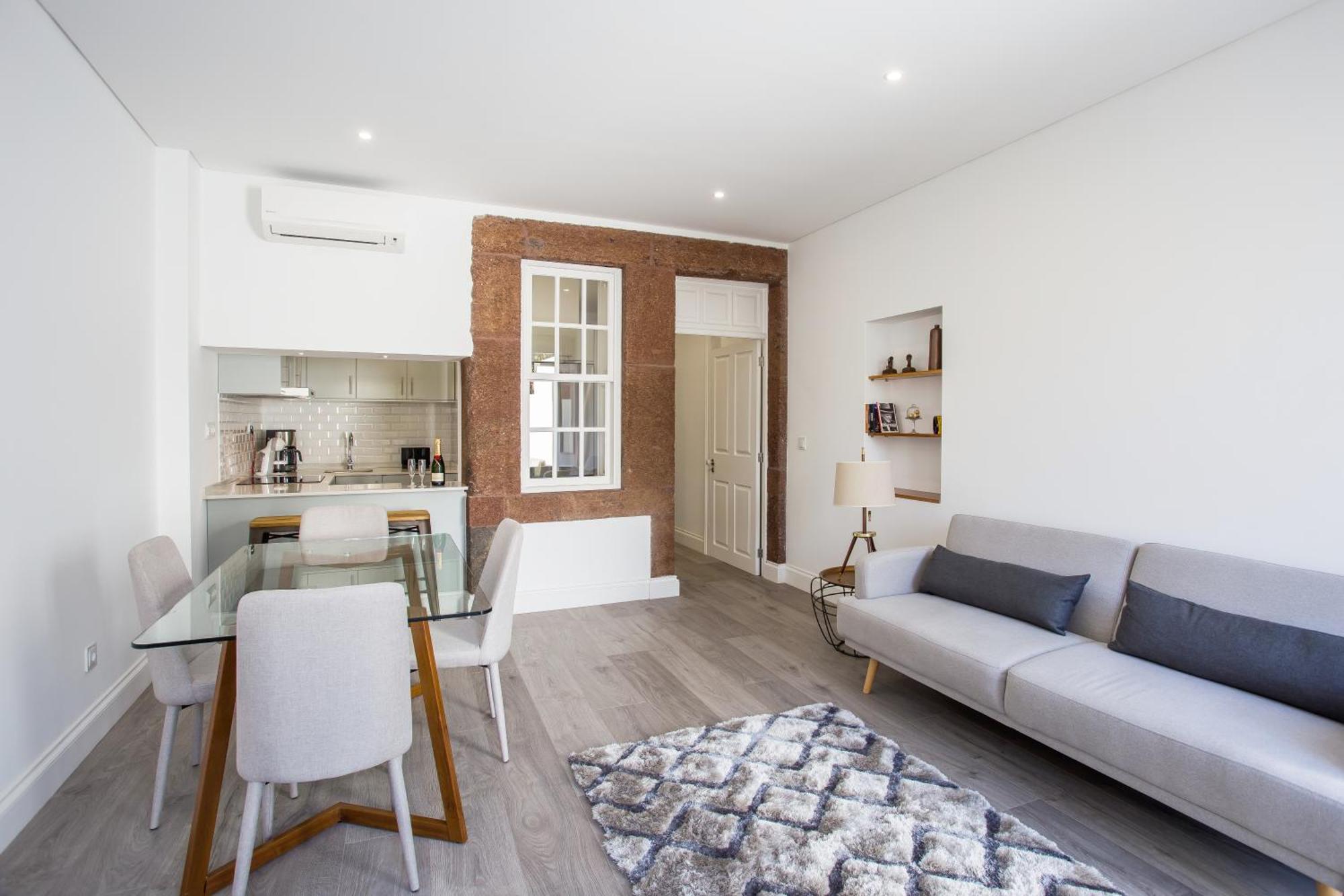 Cayres Suites Surdo Фуншал Екстериор снимка
