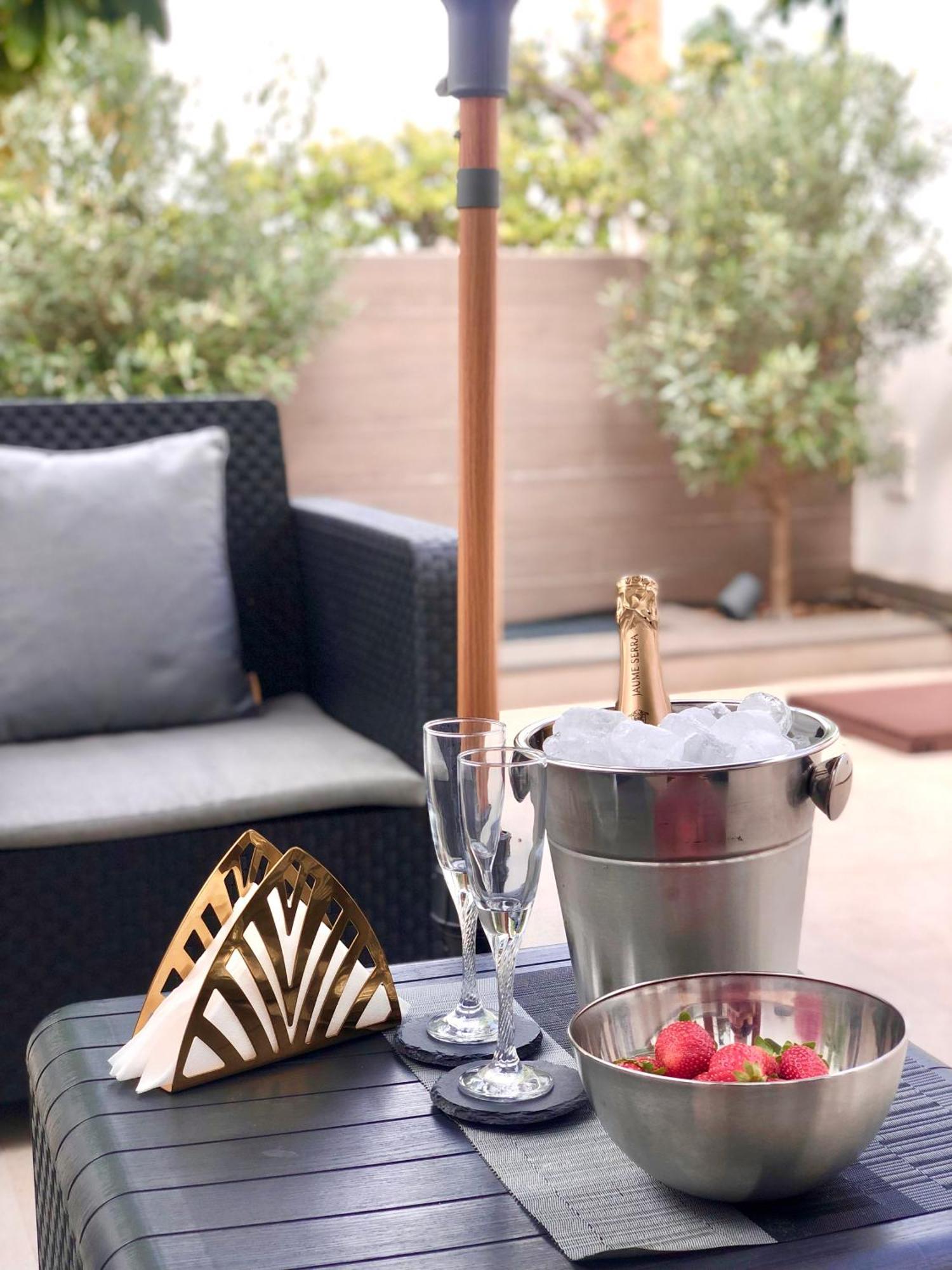 Cayres Suites Surdo Фуншал Екстериор снимка